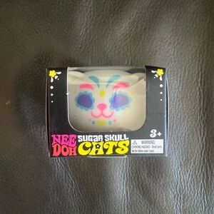 Needoh sugar skull cat-NEW